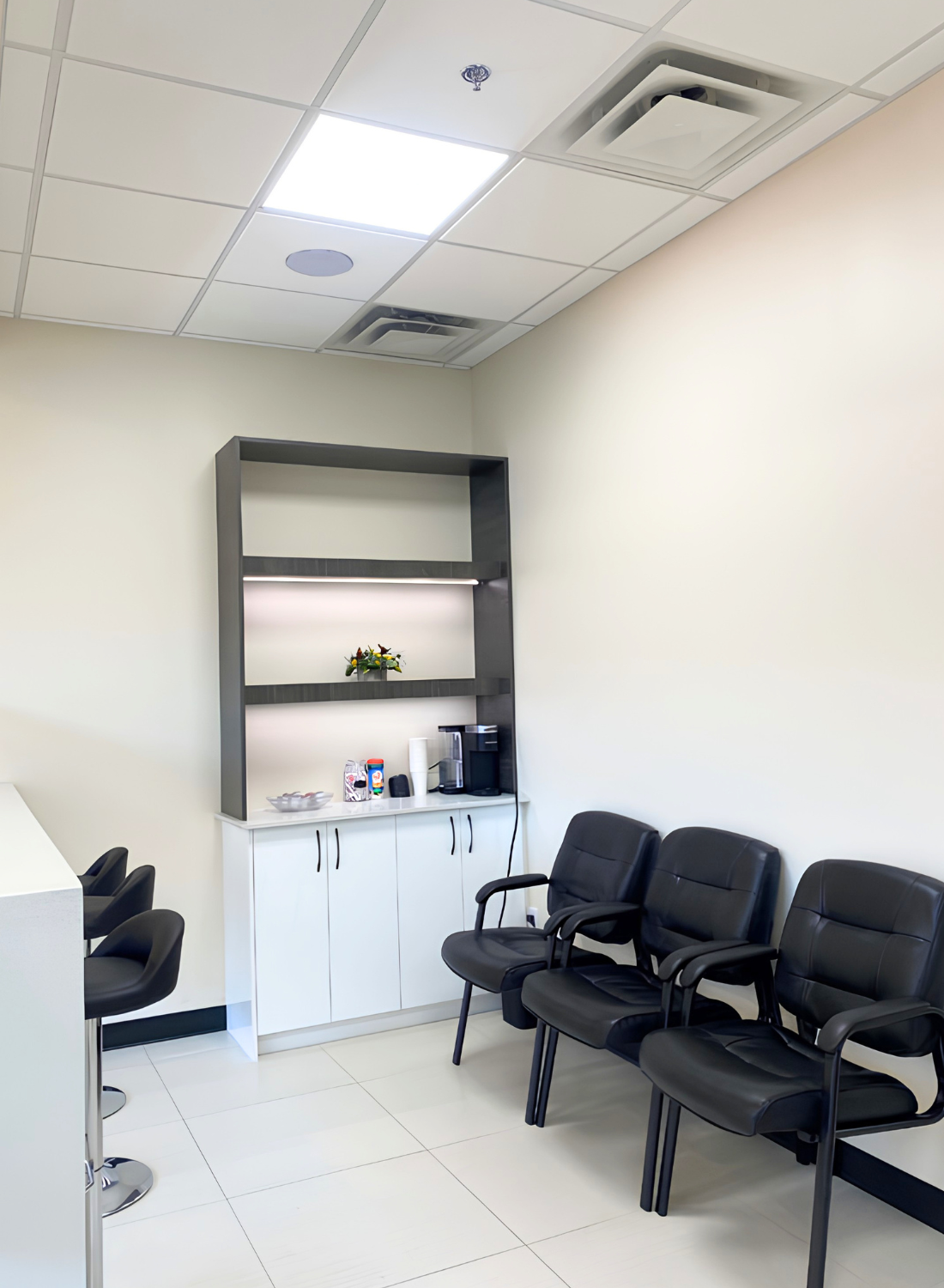 Smiles @ Southgate treatment room